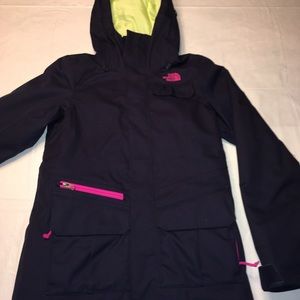 Women’s XS North Face ski/snowboard parka